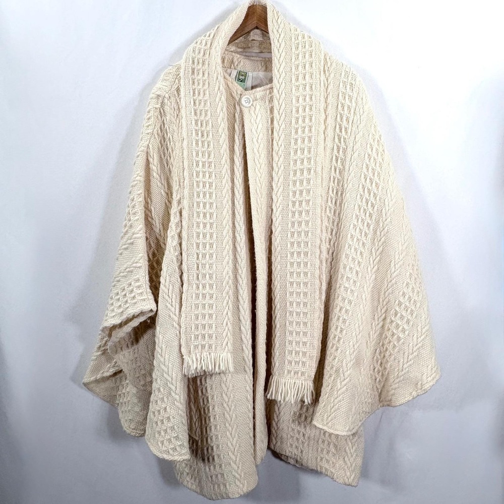 VTG Branigan Weavers Cream Cable Knit Irish Wool Vest Cape with Scarf Chunky‎